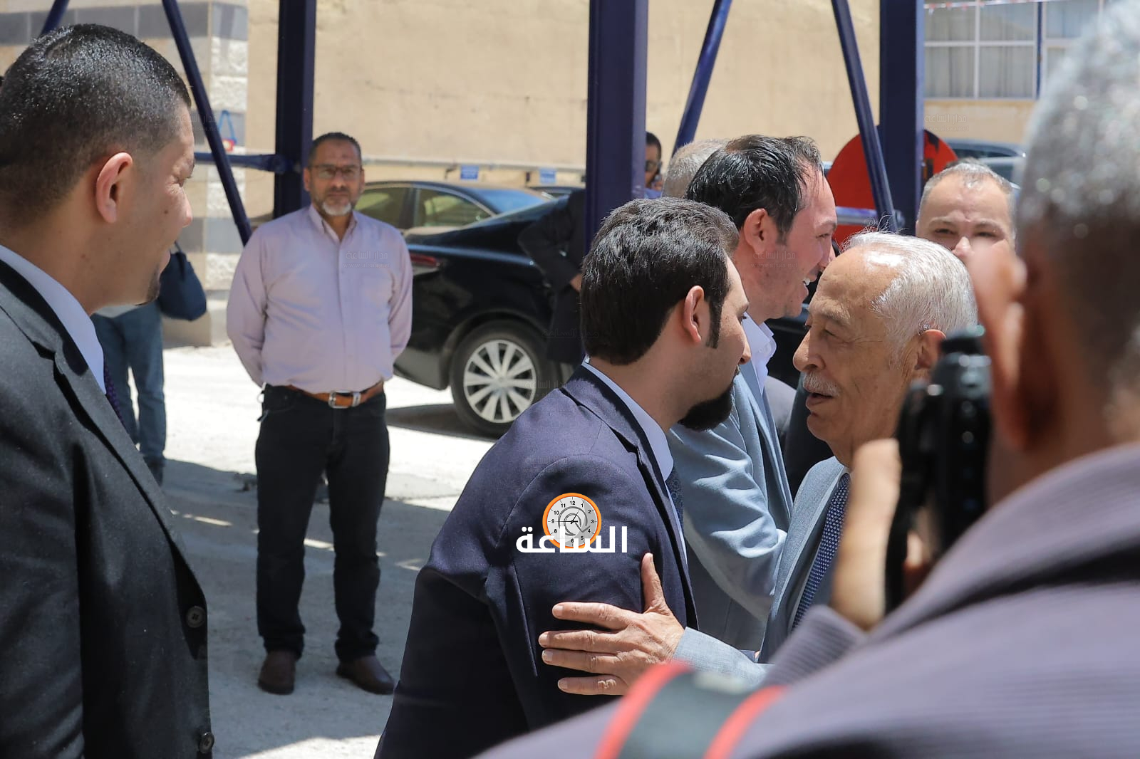 Madar Al-Saa Images 0.6553225423258245