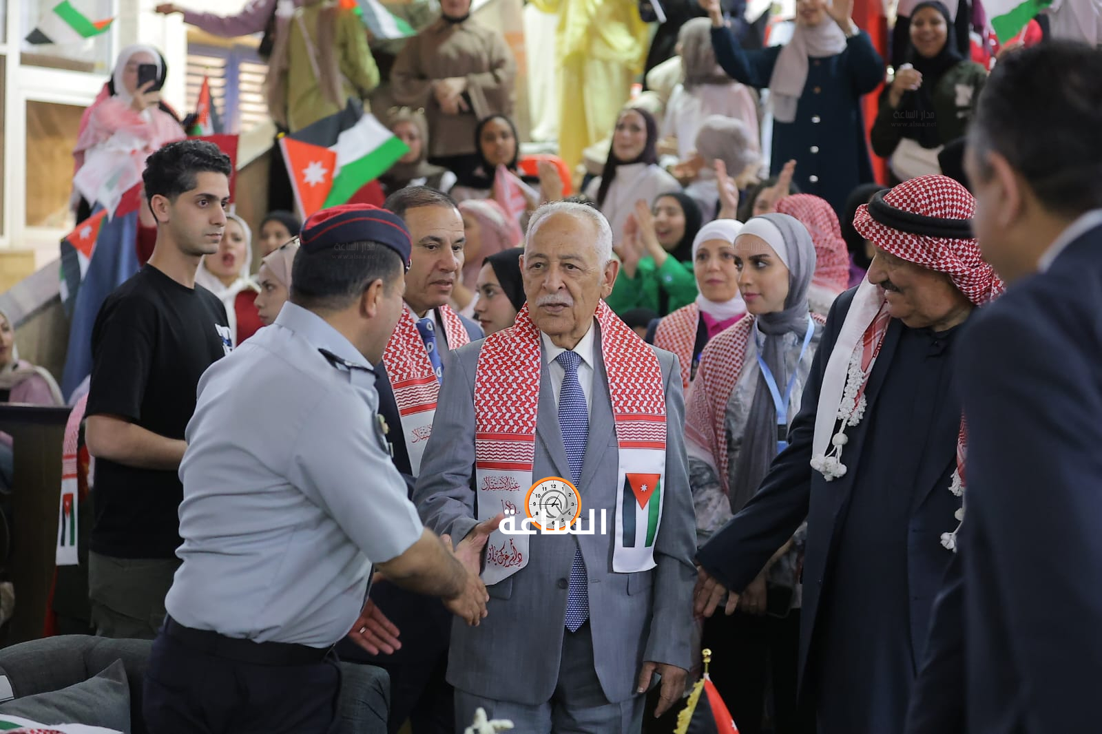 Madar Al-Saa Images 0.6363429090482671