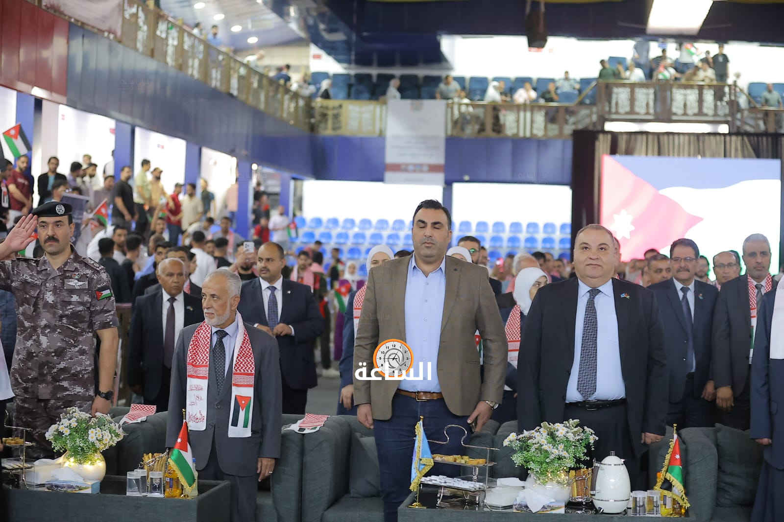 Madar Al-Saa Images 0.3990554317441022