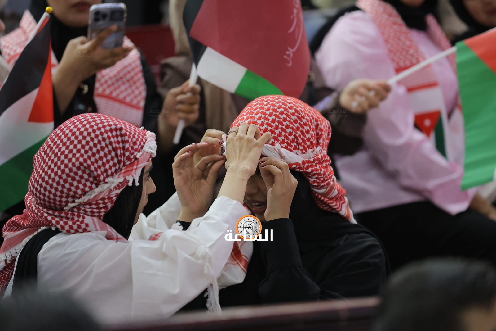 Madar Al-Saa Images 0.8853586451713474