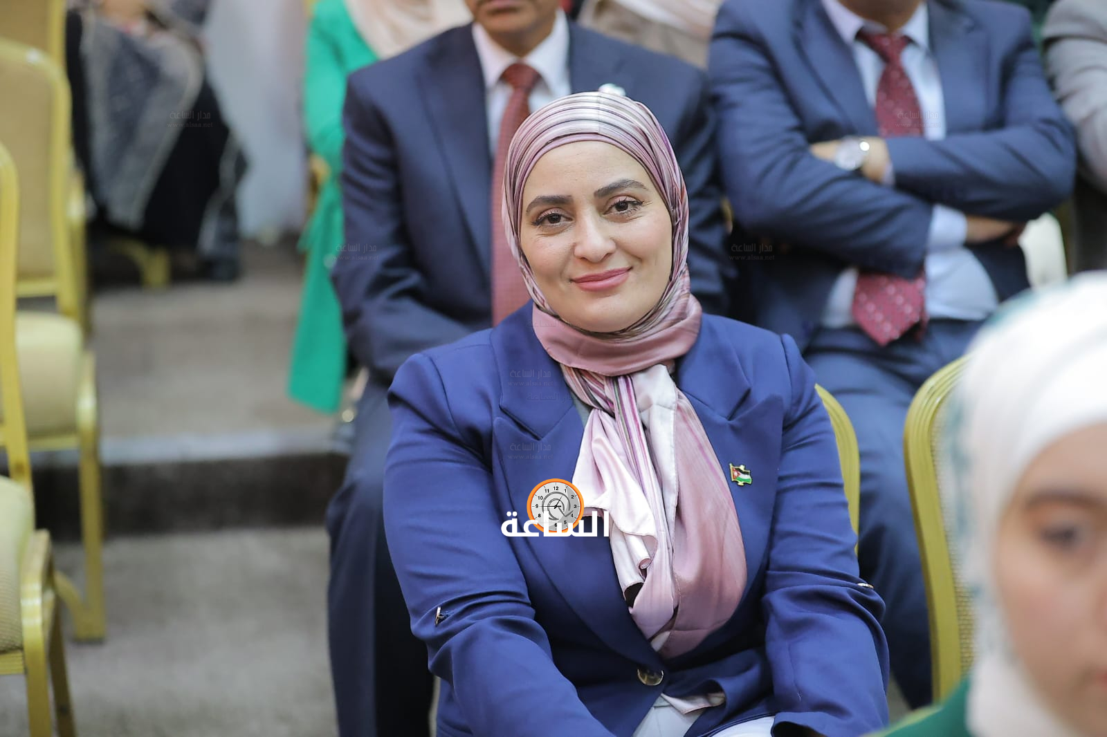 Madar Al-Saa Images 0.733563389533805