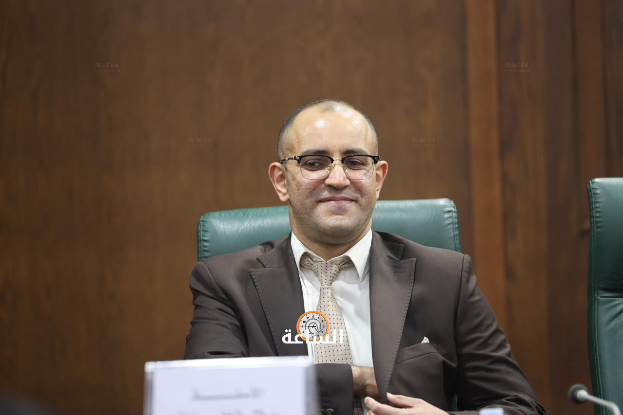 Madar Al-Saa Images 0.2840082577885171