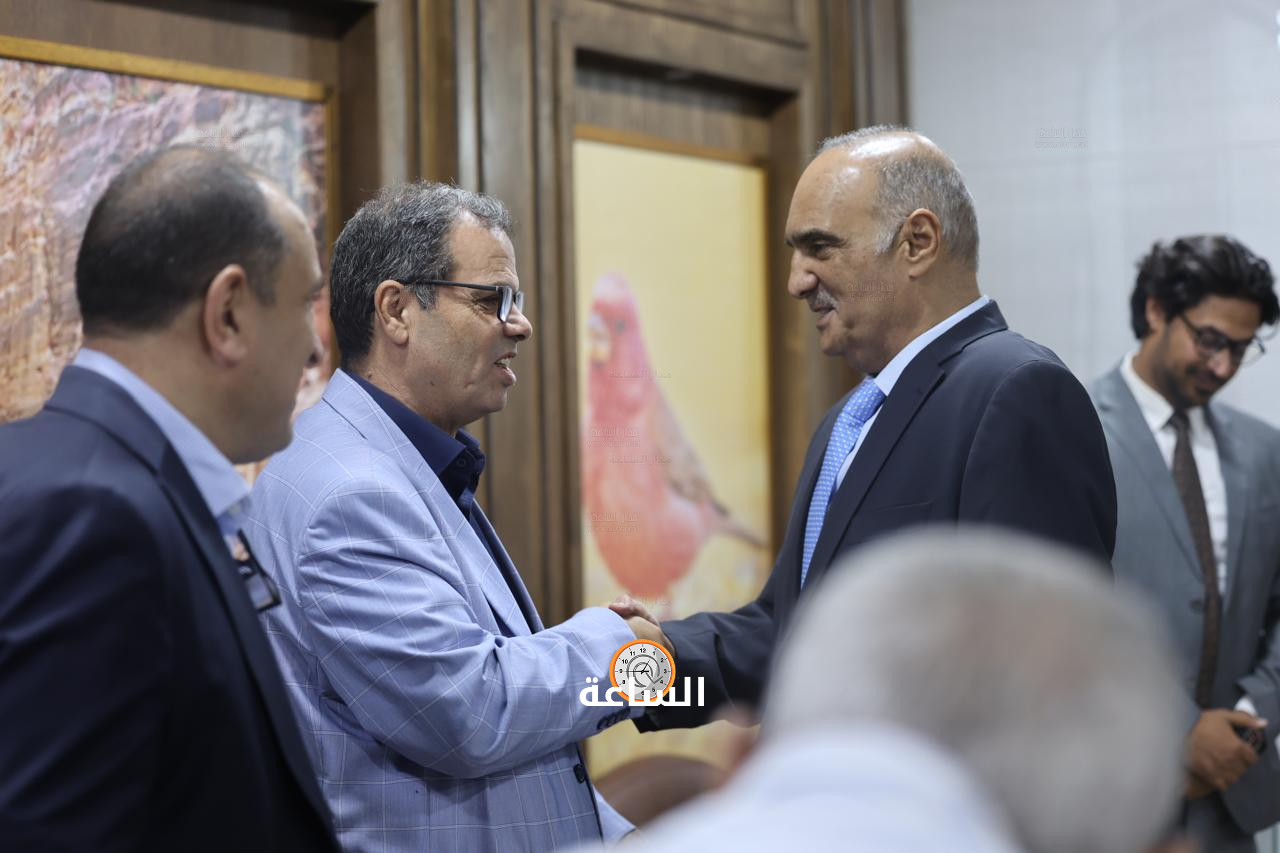 Madar Al-Saa Images 0.36615896905045553