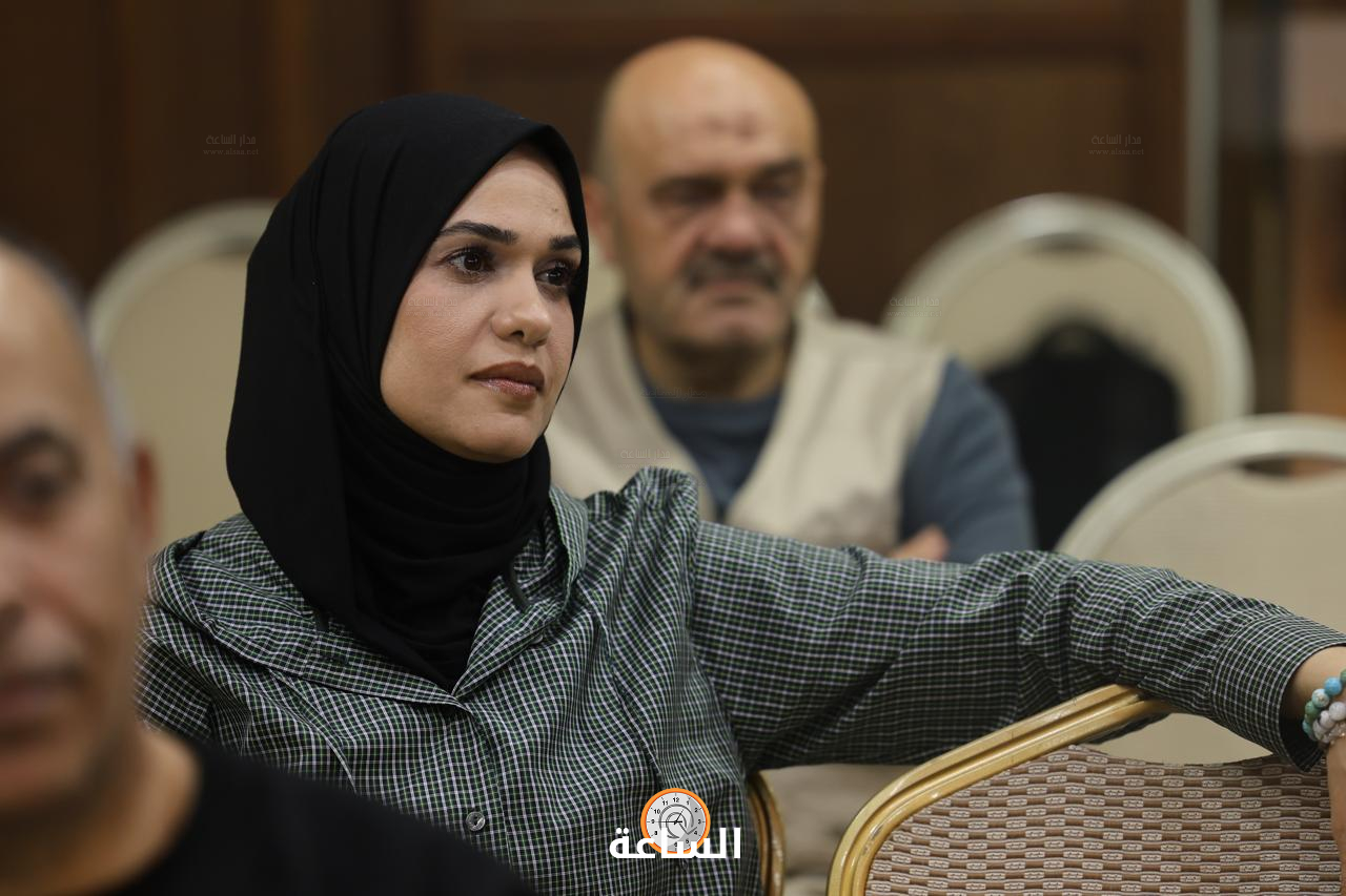Madar Al-Saa Images 0.01996477898748439