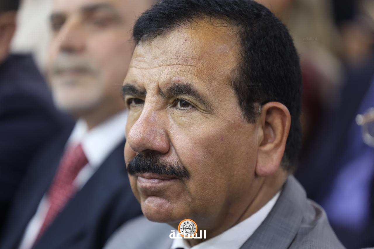 Madar Al-Saa Images 0.30761258217261567