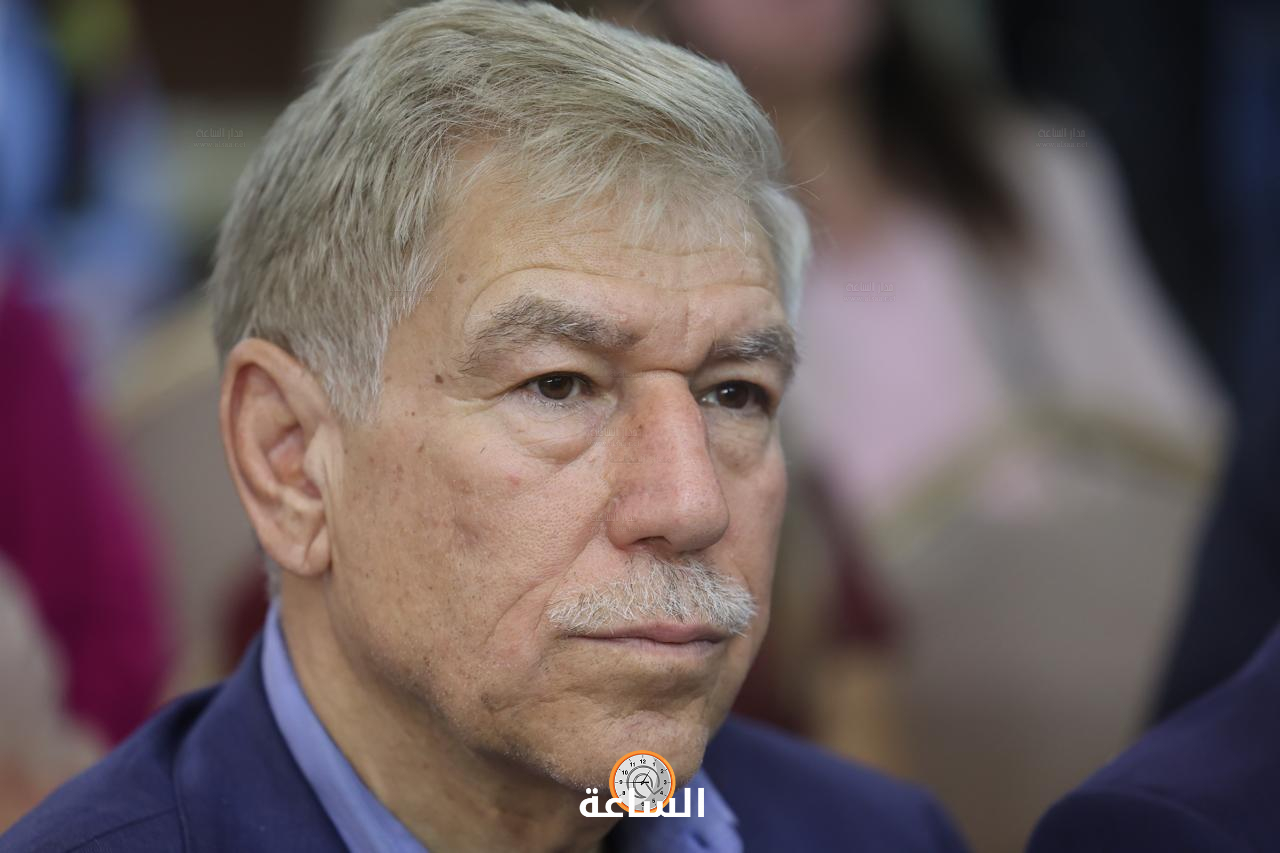 Madar Al-Saa Images 0.4964876438574558