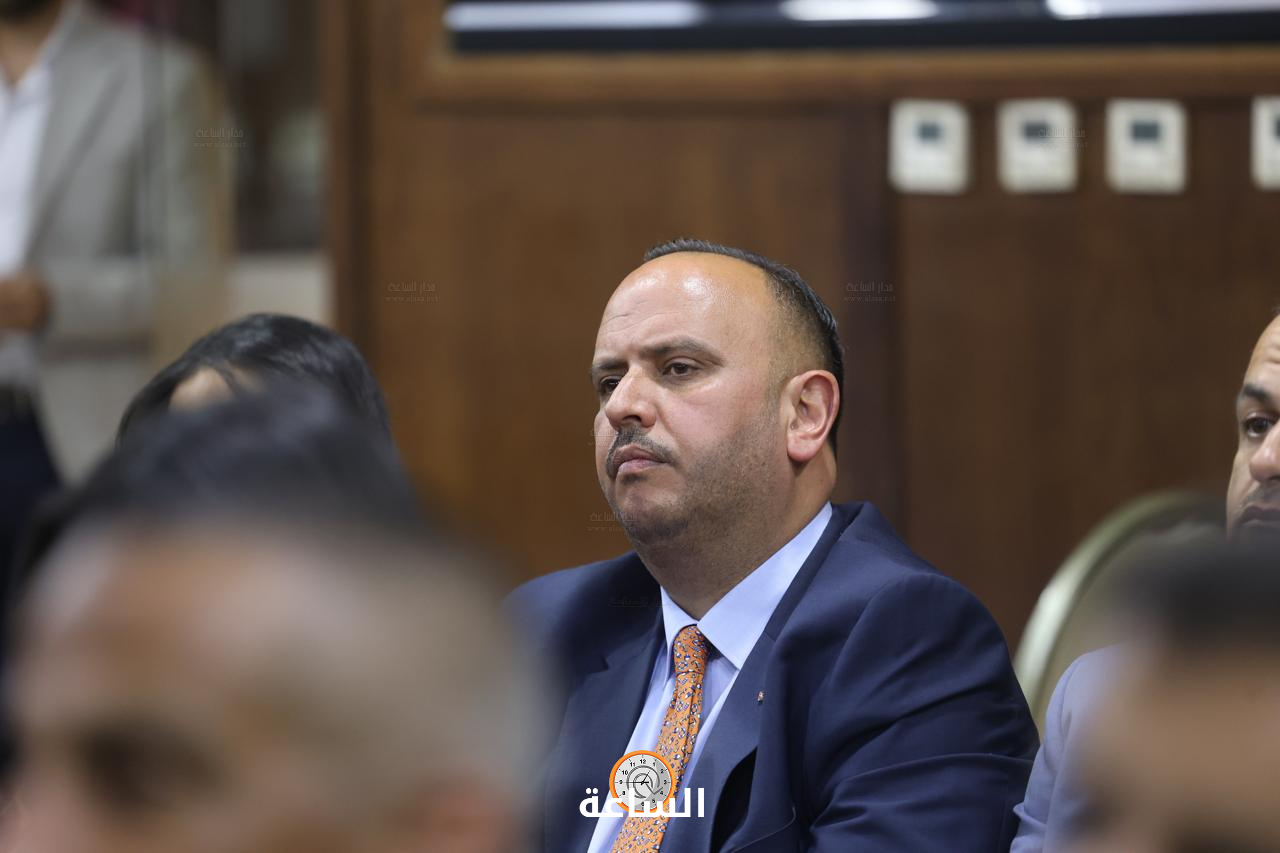 Madar Al-Saa Images 0.9735032815953218