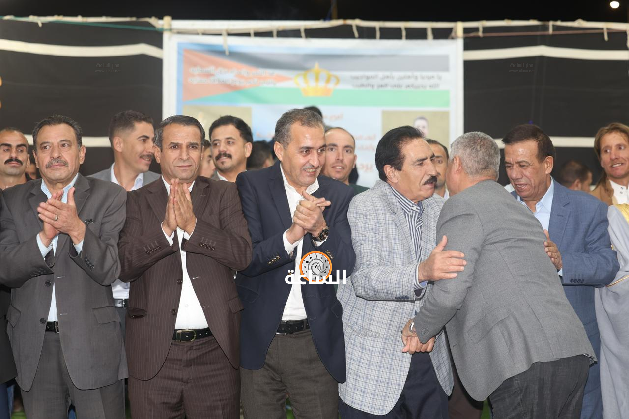 Madar Al-Saa Images 0.7592821659783467