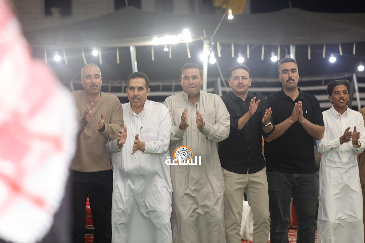 Madar Al-Saa Images 0.30665894439316843