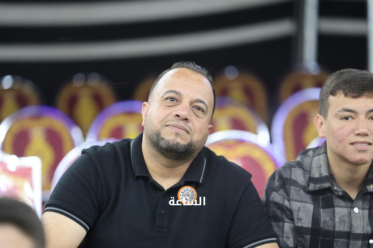 Madar Al-Saa Images 0.8705476255882111