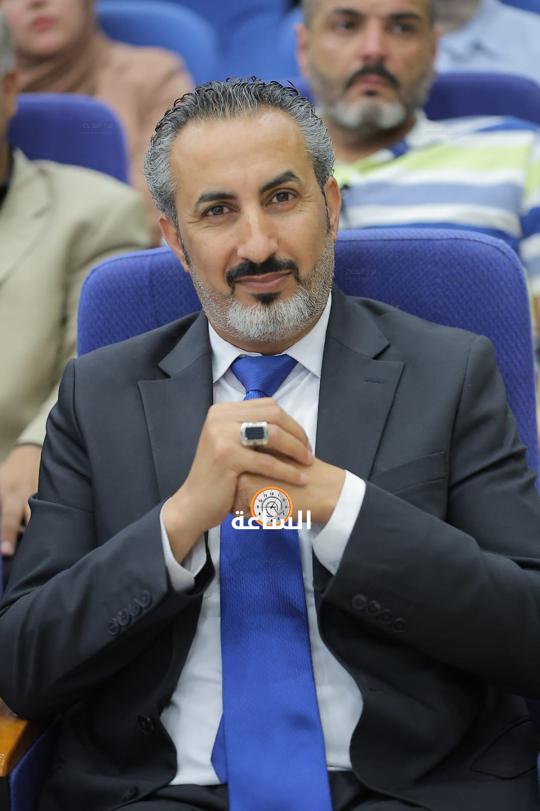 Madar Al-Saa Images 0.714483315519704