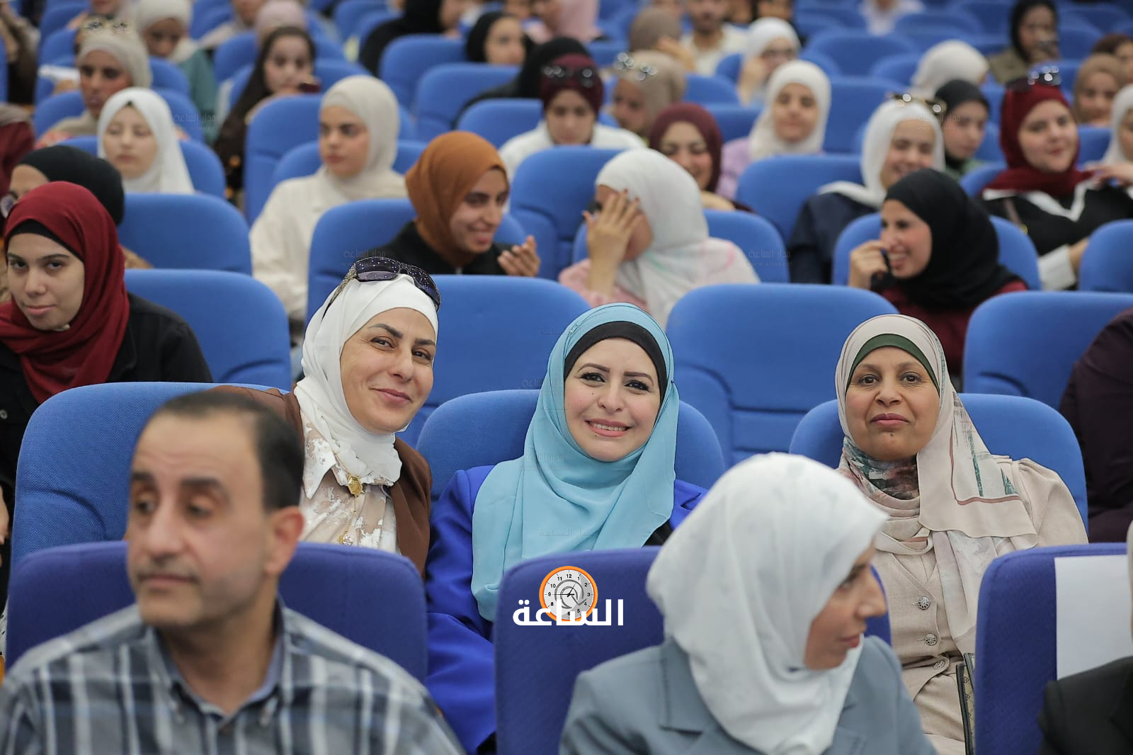 Madar Al-Saa Images 0.0024894846435221663