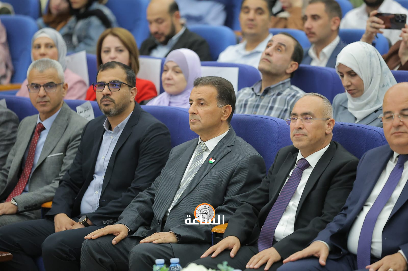 Madar Al-Saa Images 0.8540452482786435