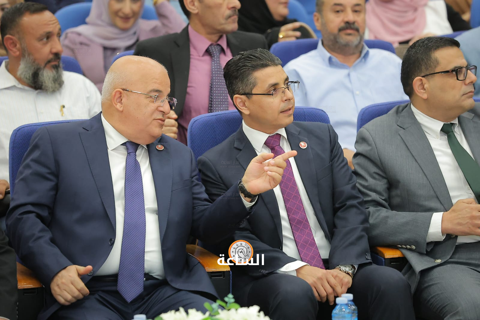 Madar Al-Saa Images 0.9787974932930151