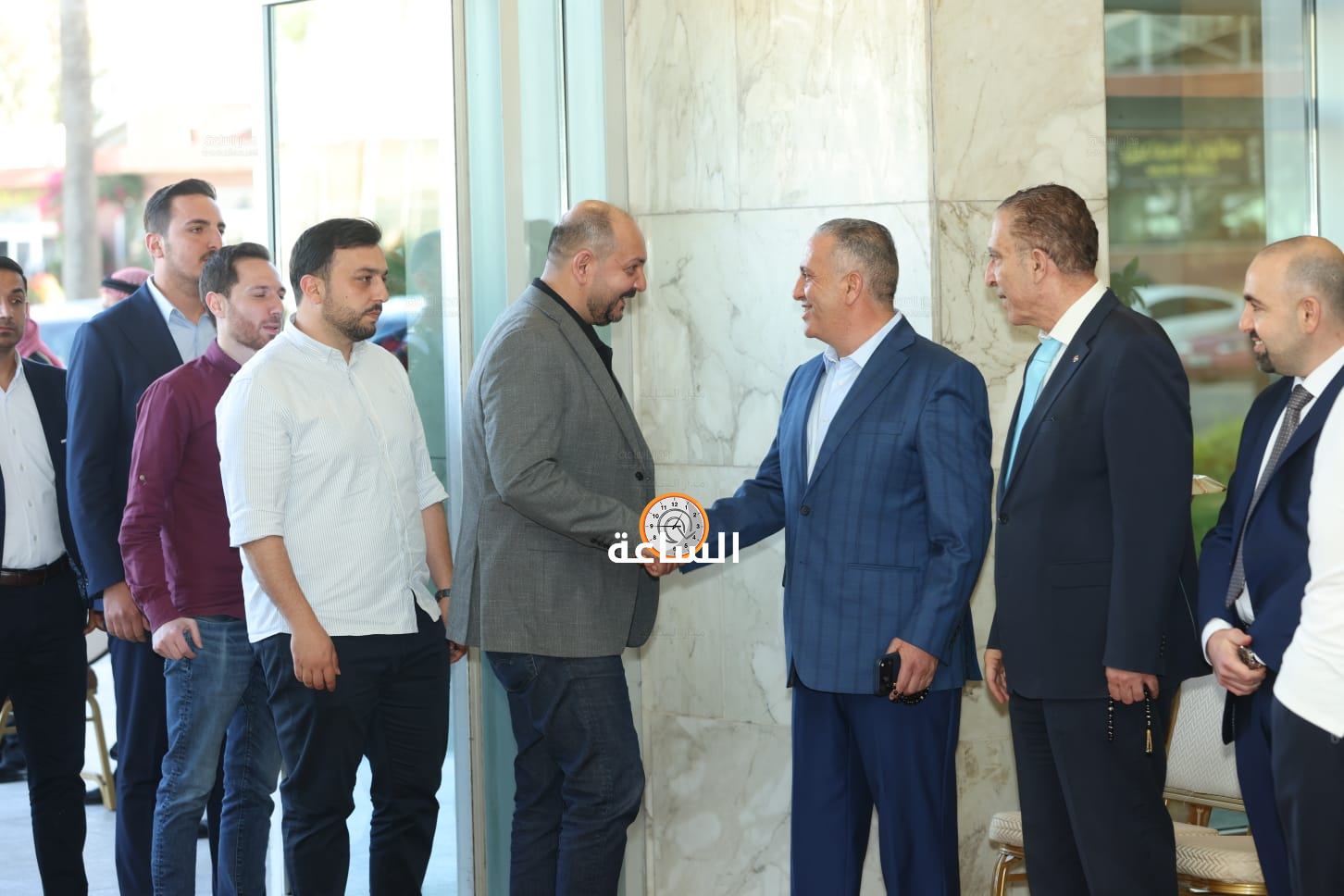 Madar Al-Saa Images 0.736467109879727