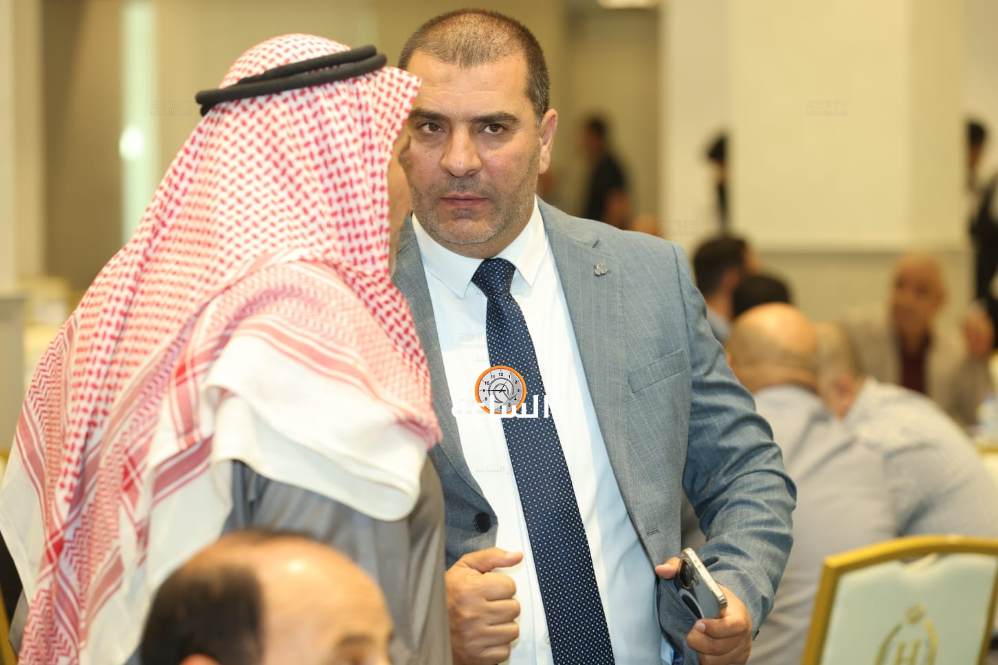 Madar Al-Saa Images 0.8725655316426015