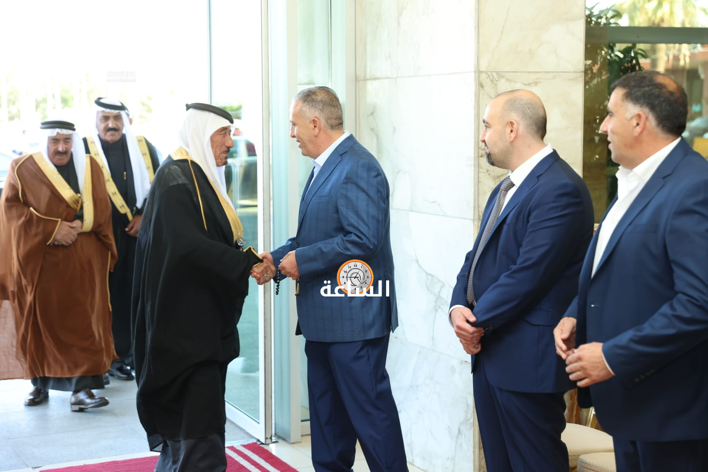 Madar Al-Saa Images 0.6212780949168936