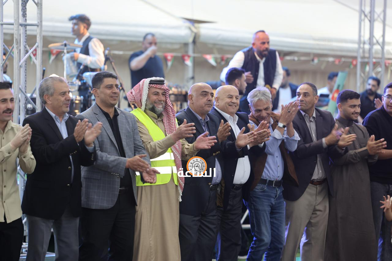Madar Al-Saa Images 0.5851839592653859