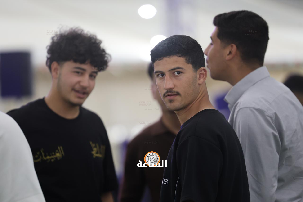 Madar Al-Saa Images 0.9798692950479722