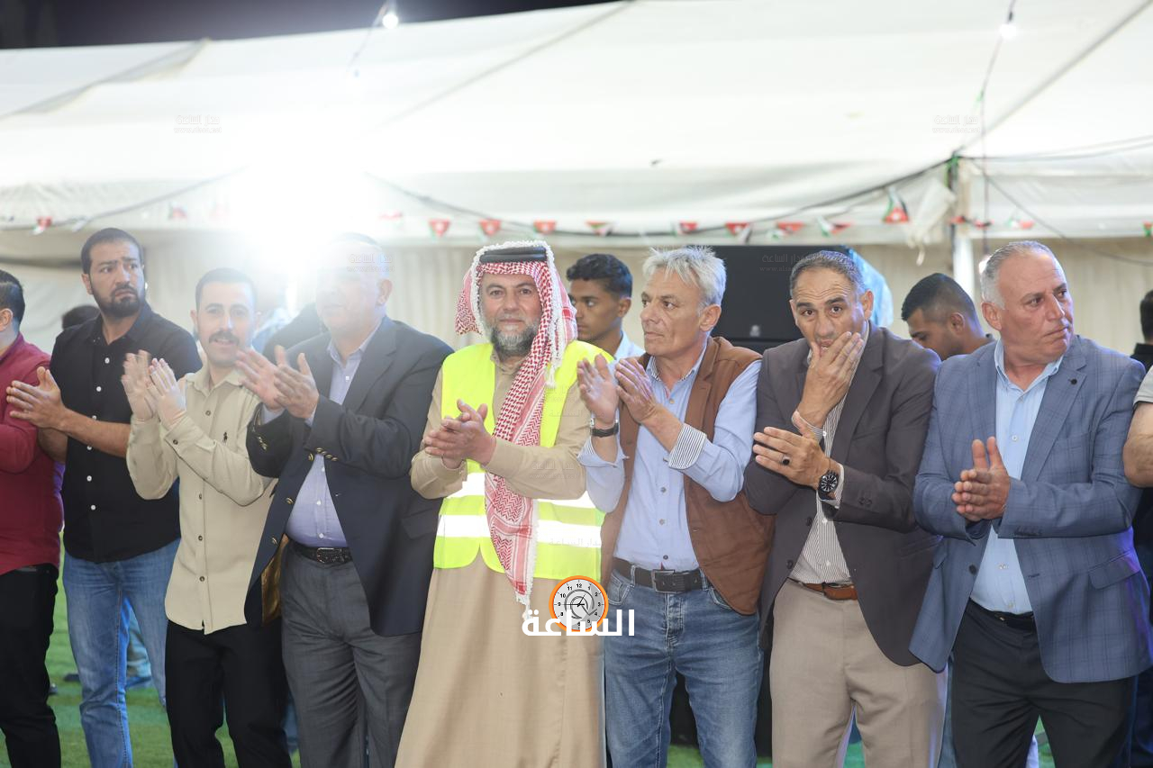 Madar Al-Saa Images 0.16751727071574496