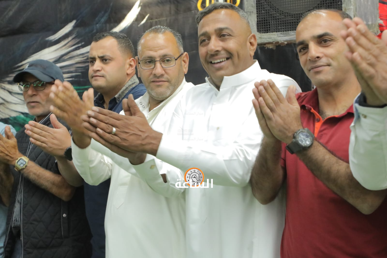 Madar Al-Saa Images 0.5432548635214509