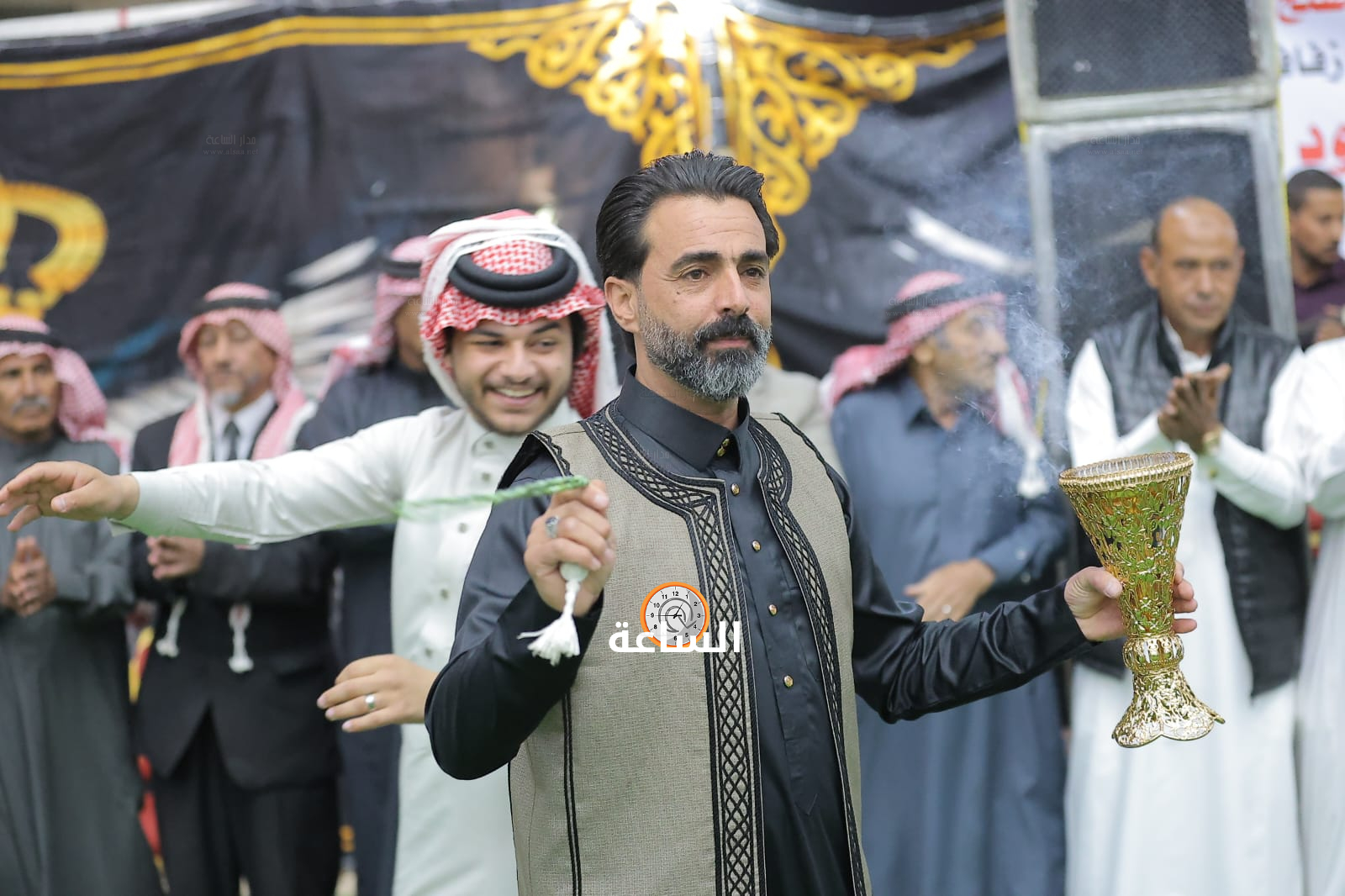 Madar Al-Saa Images 0.6498820903202368