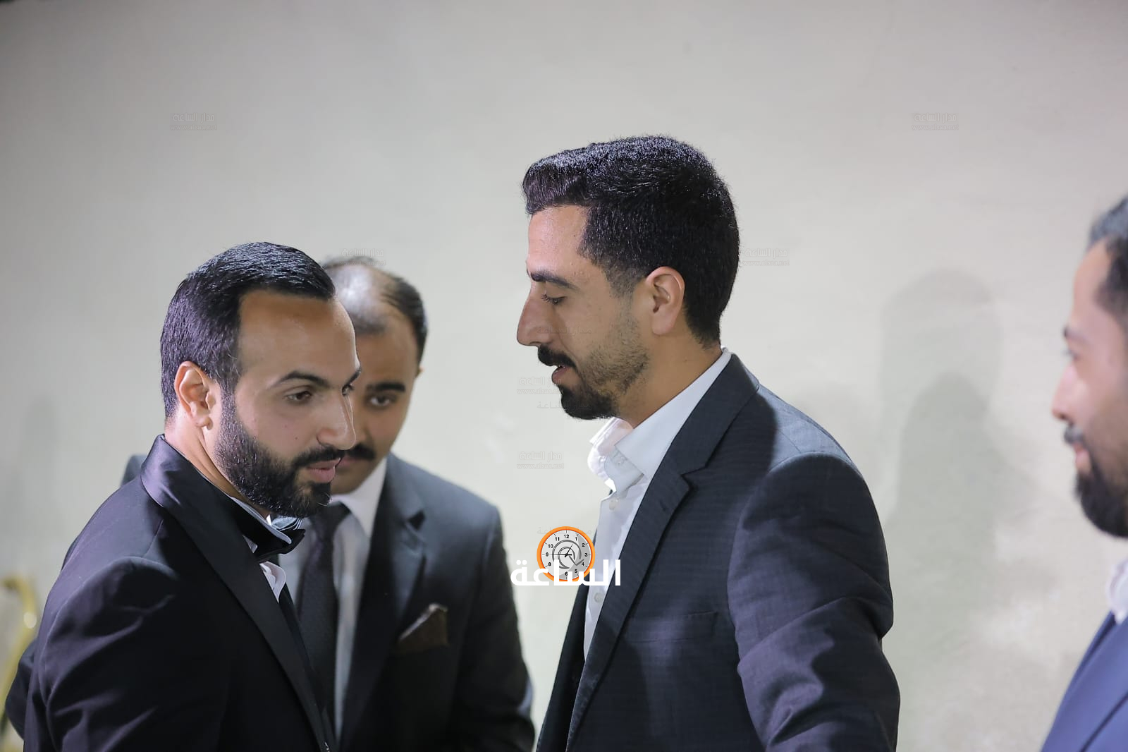 Madar Al-Saa Images 0.9795905719141739