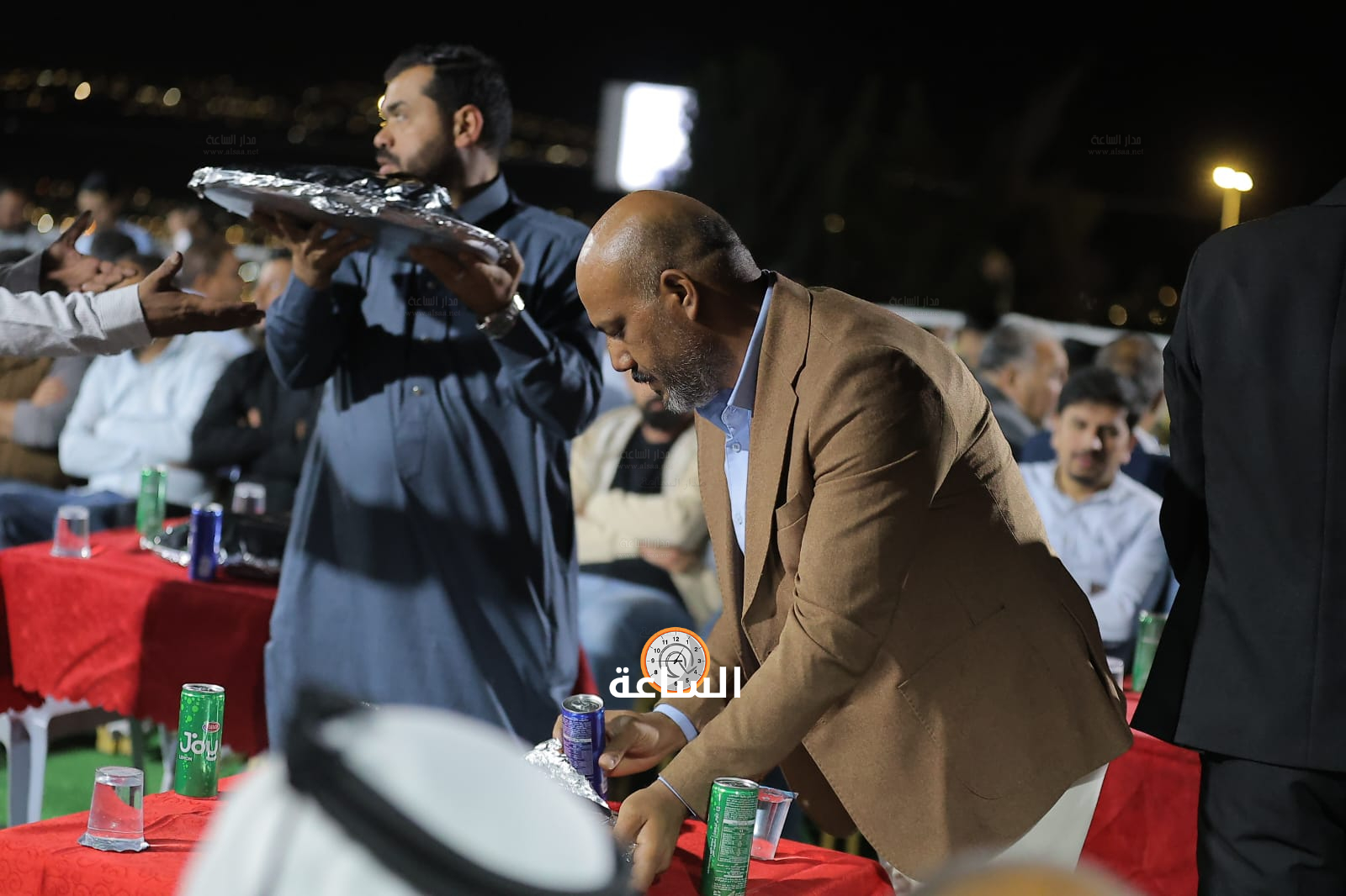 Madar Al-Saa Images 0.9383750130363852