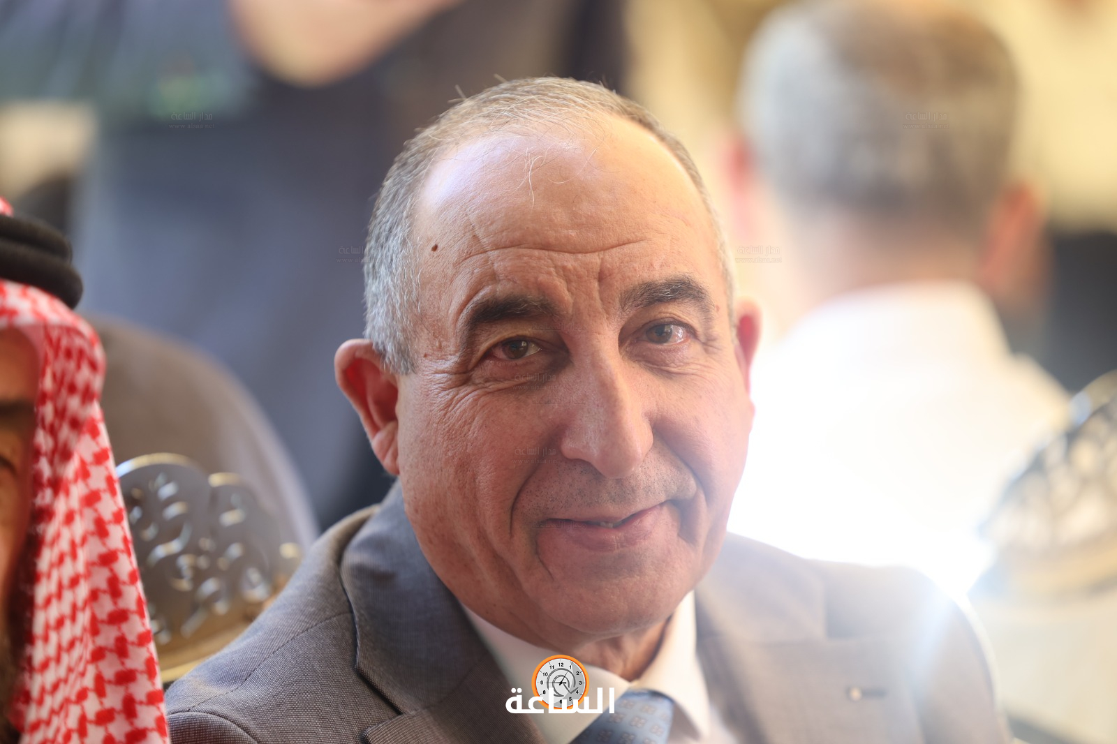Madar Al-Saa Images 0.36695739385373505