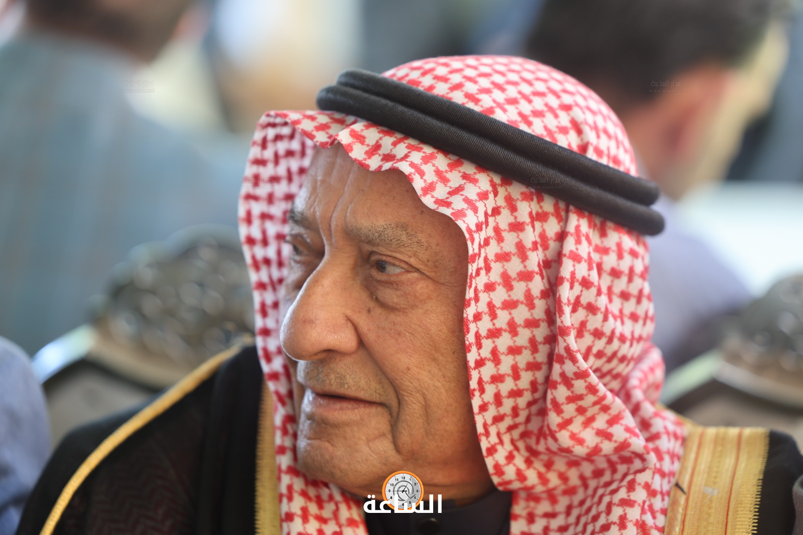 Madar Al-Saa Images 0.2561947165600581