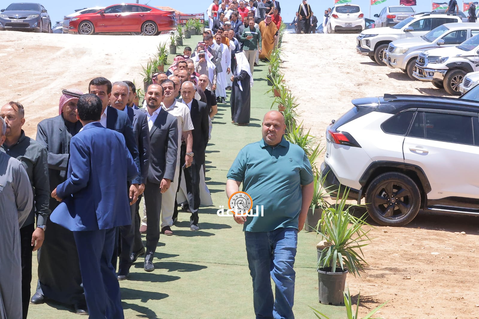 Madar Al-Saa Images 0.1554687946701645