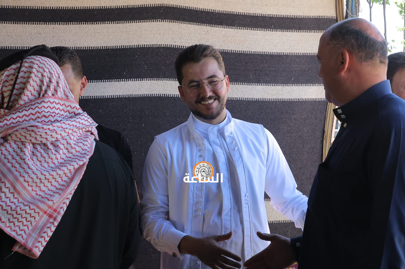 Madar Al-Saa Images 0.8803605173757791
