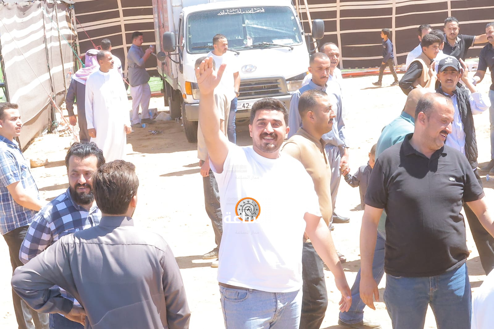 Madar Al-Saa Images 0.33835096747429605