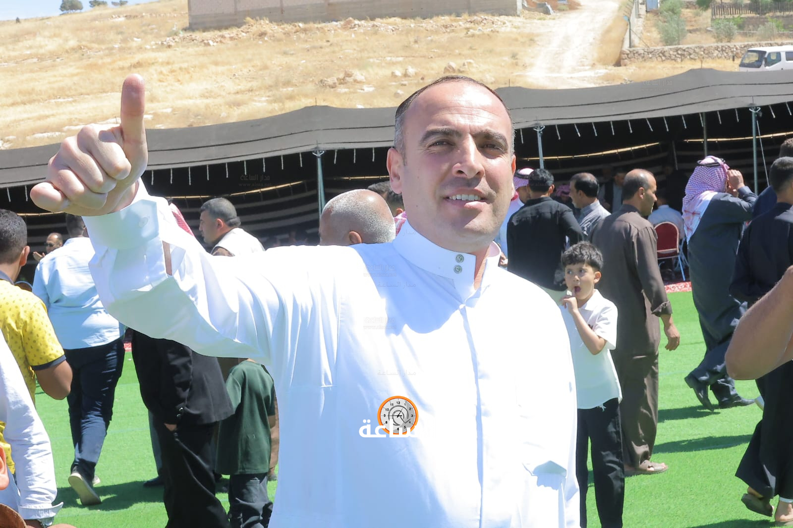 Madar Al-Saa Images 0.7388903105035072