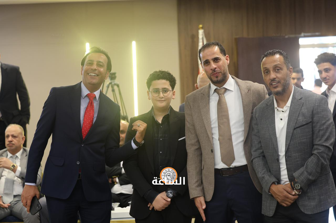 Madar Al-Saa Images 0.20941690923447054