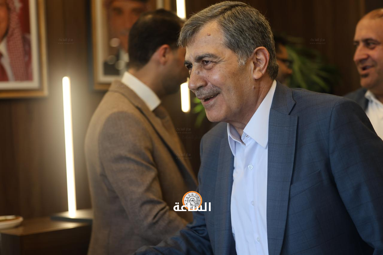 Madar Al-Saa Images 0.655866168864081
