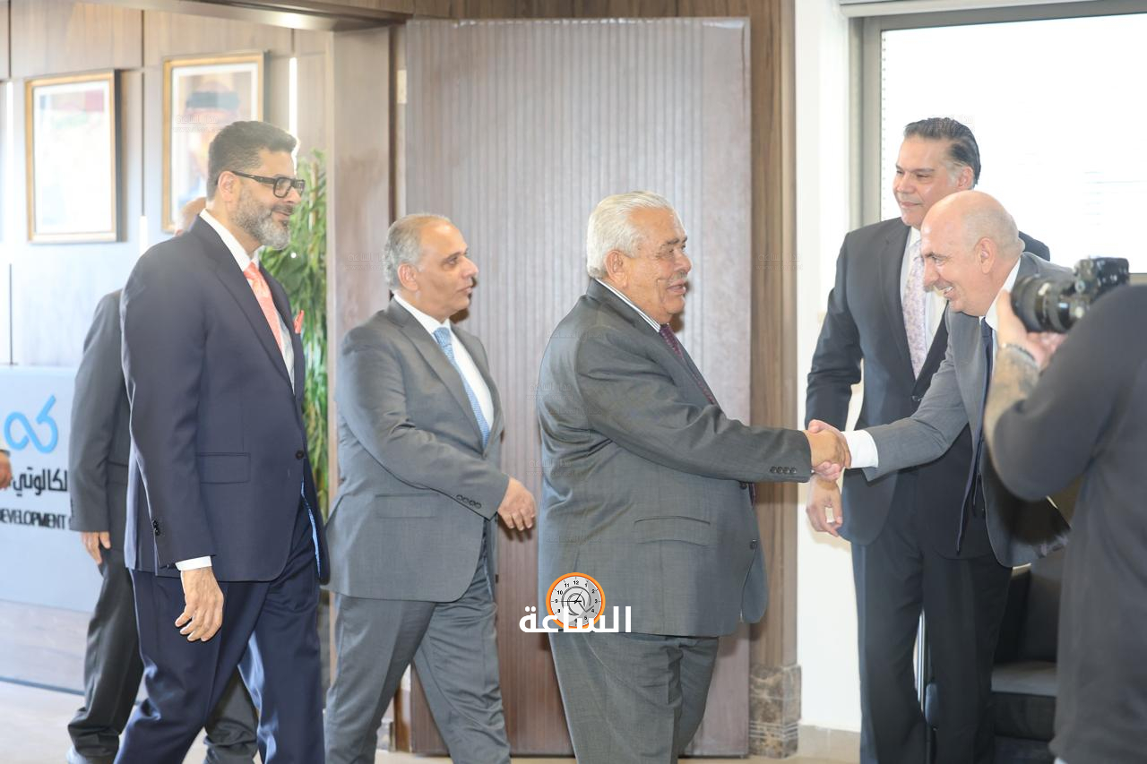 Madar Al-Saa Images 0.16007540339836523