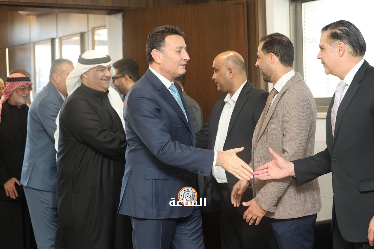 Madar Al-Saa Images 0.6839747063793727