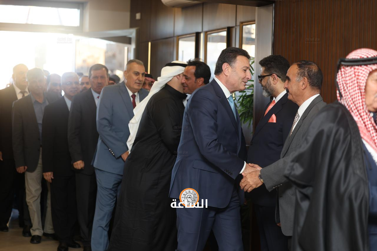 Madar Al-Saa Images 0.9113023016819243