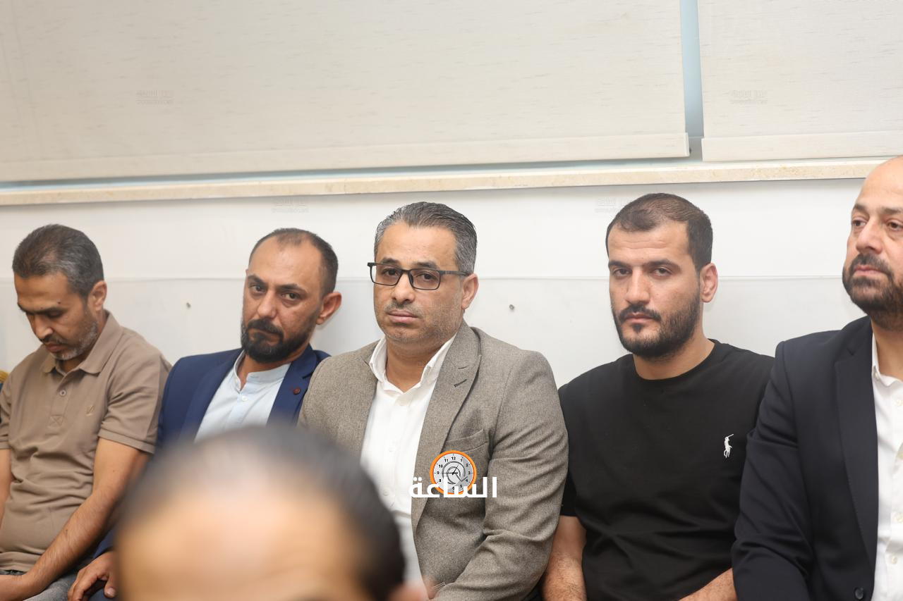 Madar Al-Saa Images 0.13740657001107526