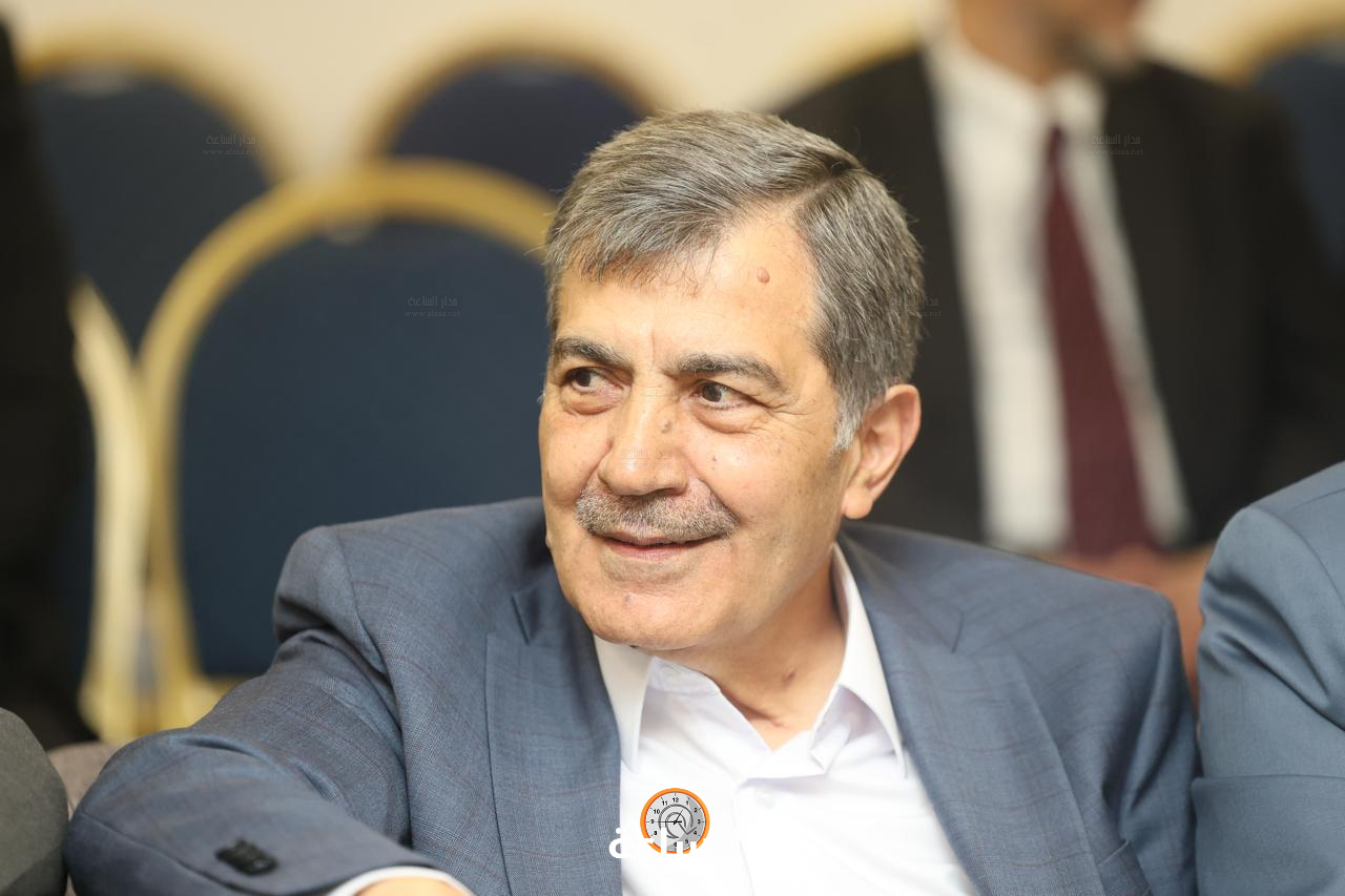 Madar Al-Saa Images 0.32386833971158624
