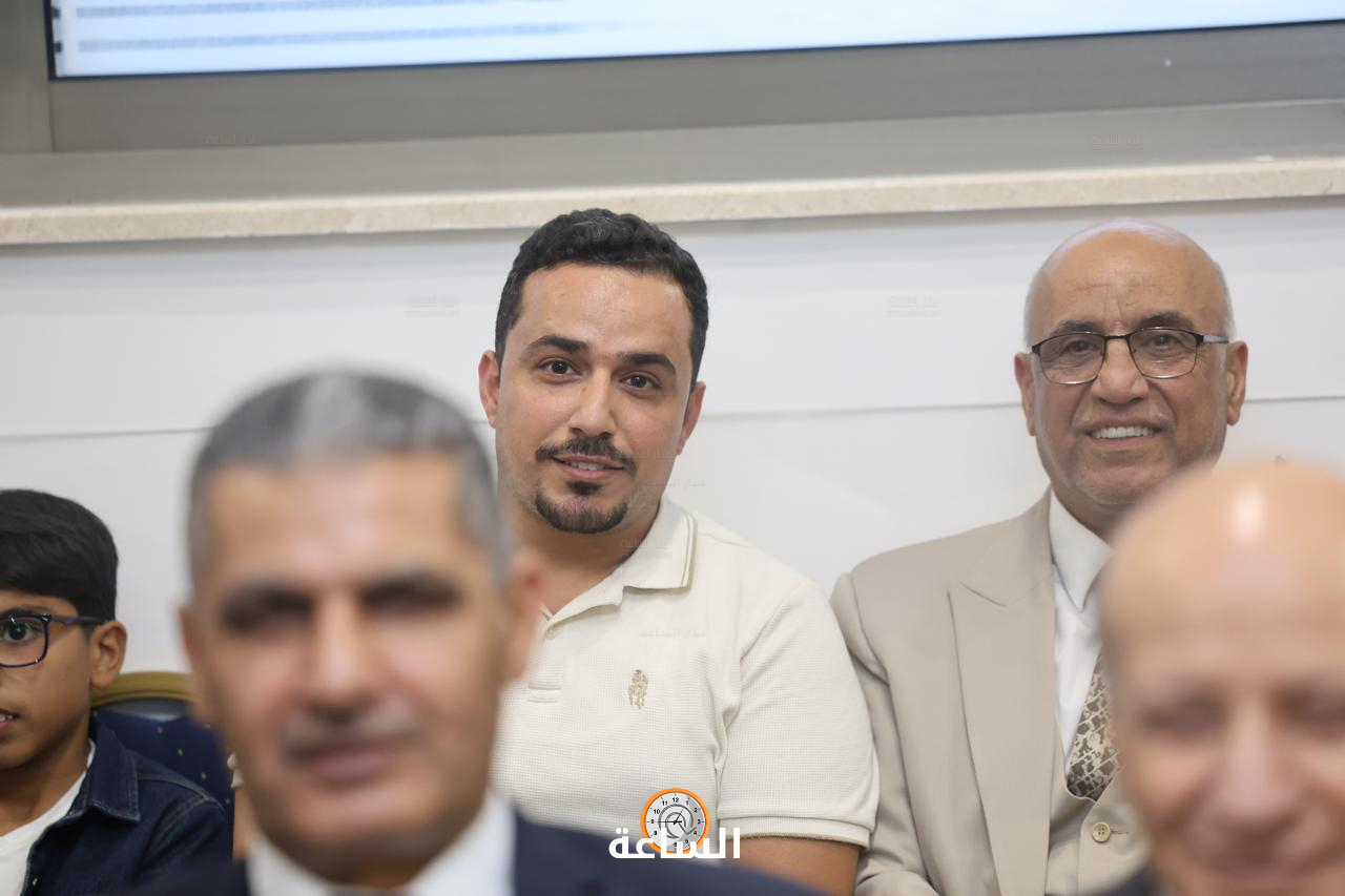 Madar Al-Saa Images 0.8295257589612165