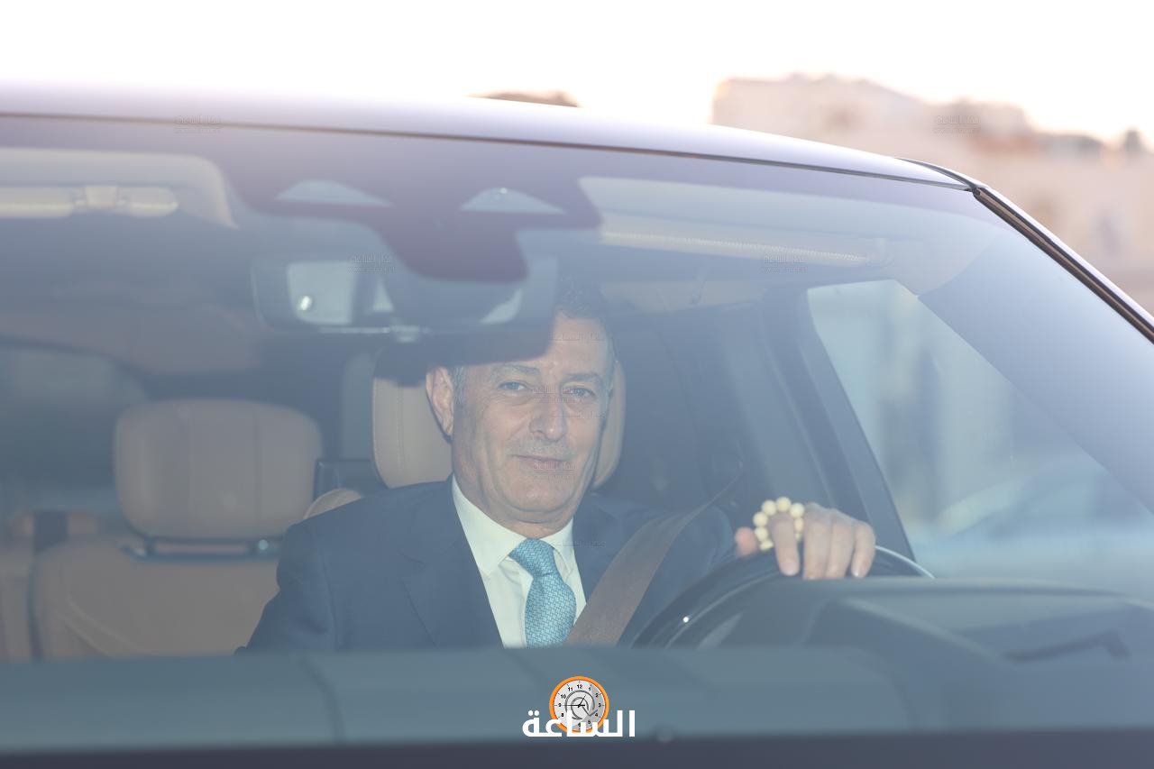 Madar Al-Saa Images 0.13427888880928207