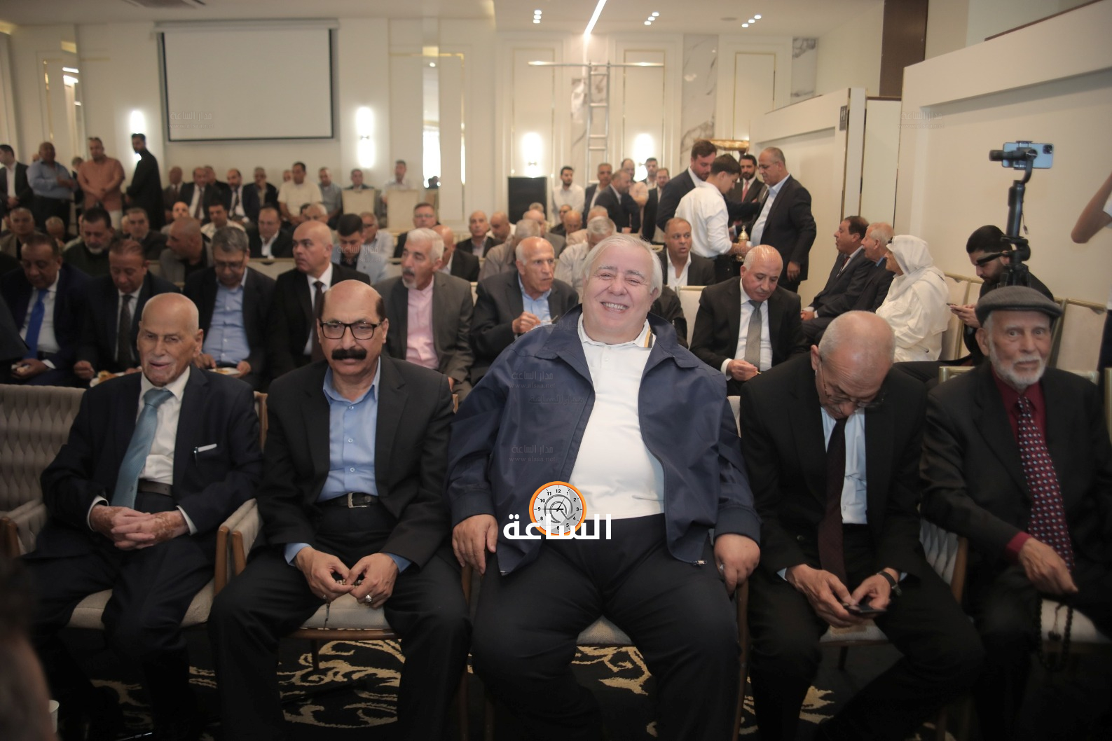 Madar Al-Saa Images 0.4739718219426059