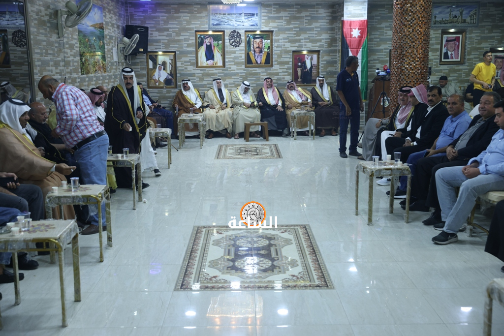 Madar Al-Saa Images 0.002944033677317548