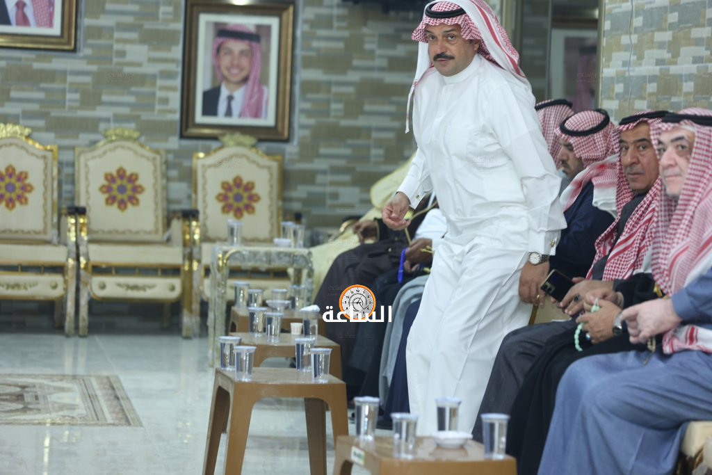 Madar Al-Saa Images 0.126472617966237
