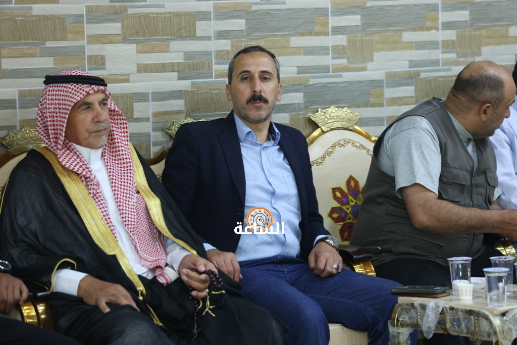 Madar Al-Saa Images 0.755895321662425