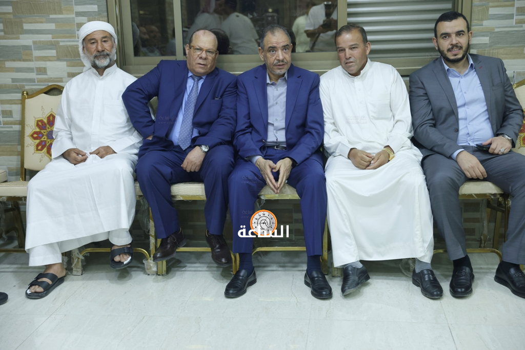 Madar Al-Saa Images 0.5341730301991138