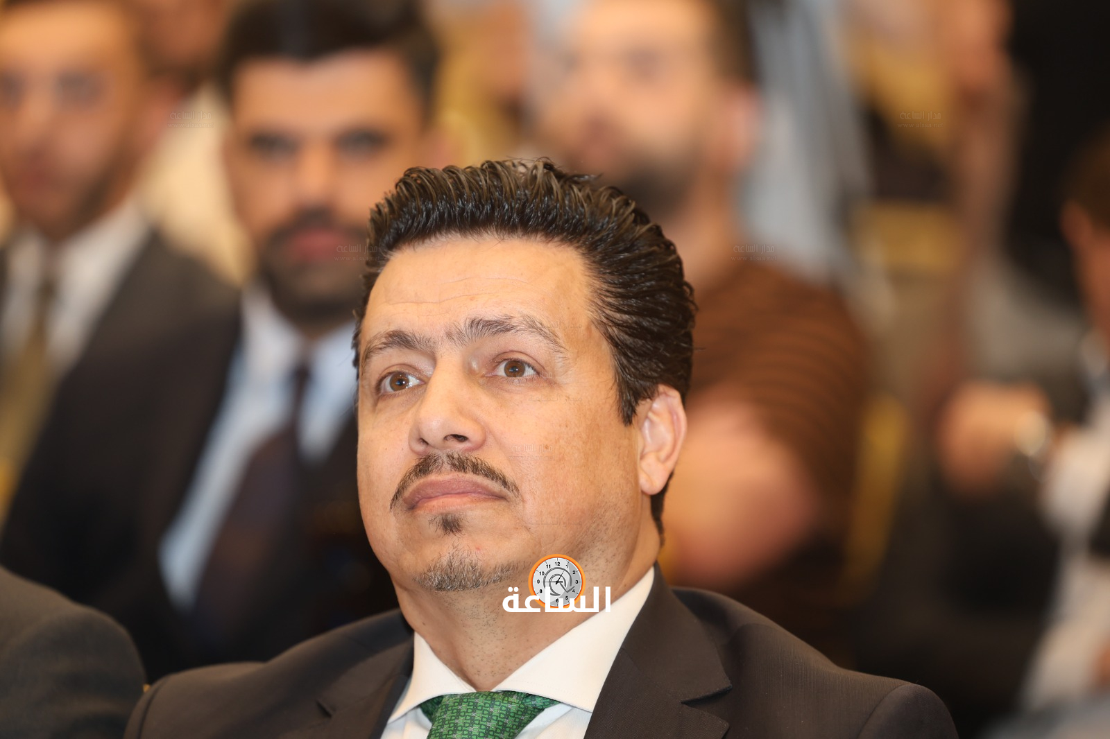 Madar Al-Saa Images 0.7776476790486235
