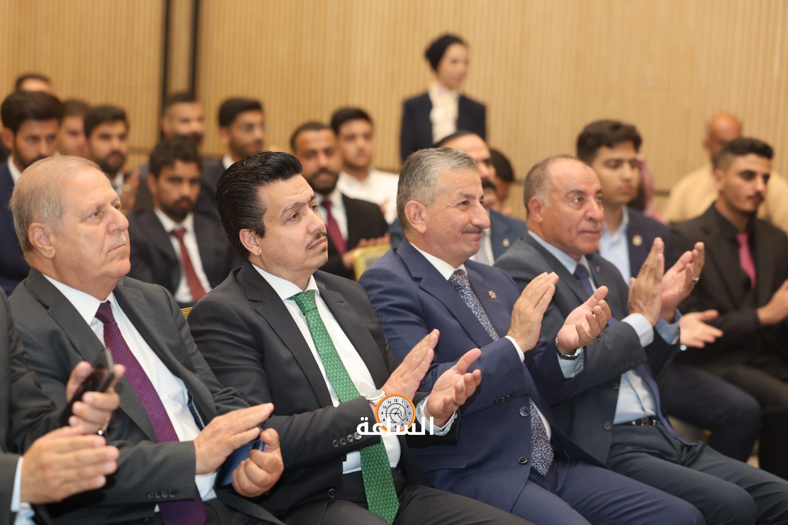 Madar Al-Saa Images 0.15117438647736625
